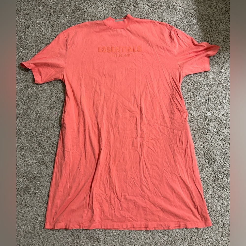 Fear of God ESSENTIALS Women's Short
Sleeve Logo Dress Coral Size XXL Cotton